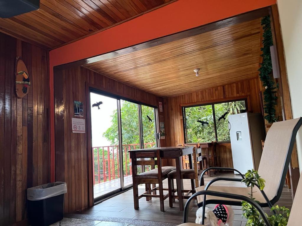 Monteverde Monkey Hostel المظهر الخارجي الصورة